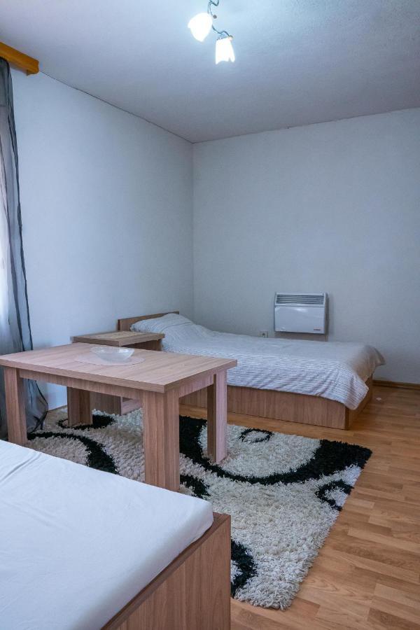 Apartmani Hadzic Zivinice Dış mekan fotoğraf
